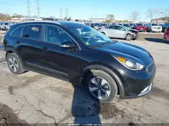 KNDCC3LC9H5066623 2017 KIA NIRO