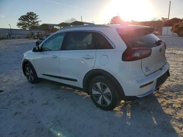 KNDCC3LC9H5070526 2017 KIA NIRO - Image 2