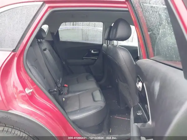 KNDCC3LC9H5070798 2017 KIA NIRO - Image 8