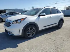 KNDCC3LC9H5093904 2017 KIA NIRO
