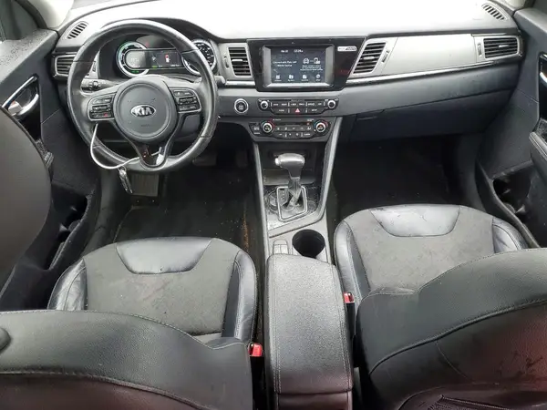 KNDCC3LC9H5104805 2017 KIA NIRO - Image 8