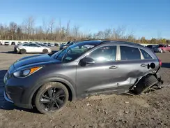 KNDCC3LC9J5137325 2018 KIA NIRO