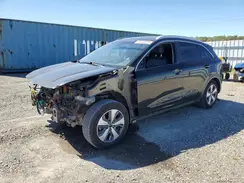 KNDCC3LC9J5139463 2018 KIA NIRO