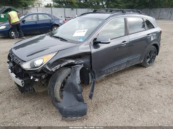 KNDCC3LC9J5152343 2018 KIA NIRO - Image 2