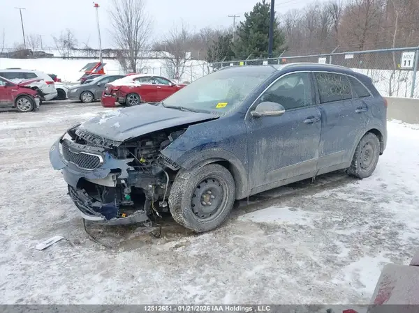 KNDCC3LC9J5200245 2018 KIA NIRO - Image 2