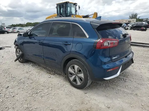 KNDCC3LC9K5221596 2019 KIA NIRO - Image 2