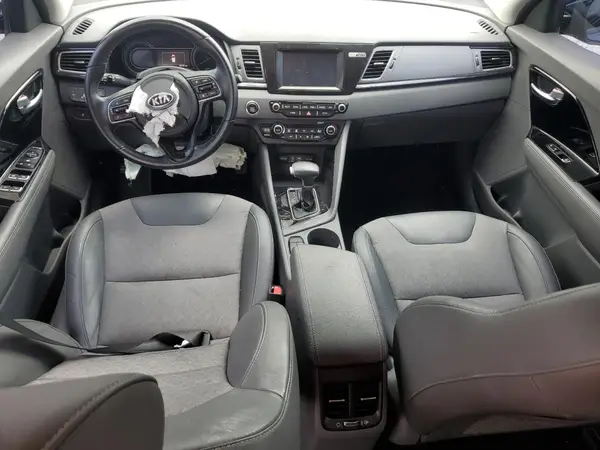KNDCC3LC9K5221596 2019 KIA NIRO - Image 8