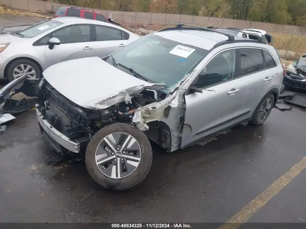 KNDCC3LC9K5249611 2019 KIA NIRO - Image 2