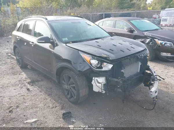 KNDCC3LC9K5252363 2019 KIA NIRO - Image 1