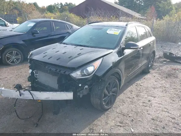 KNDCC3LC9K5252363 2019 KIA NIRO - Image 2