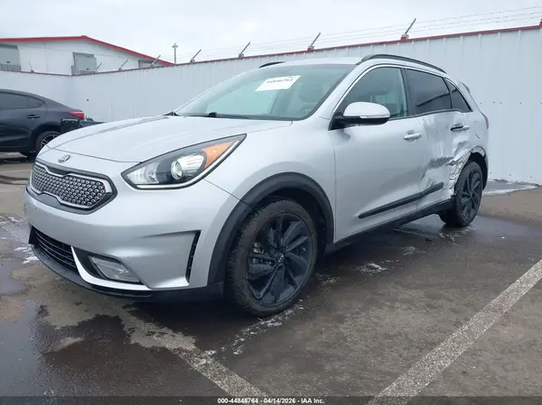 KNDCC3LC9K5254002 2019 KIA NIRO - Image 2