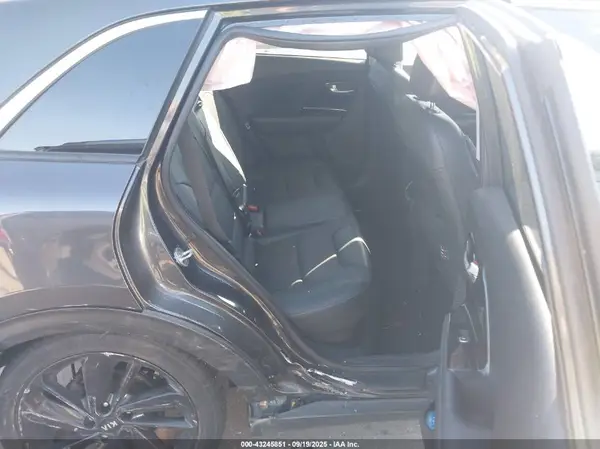 KNDCC3LC9K5262293 2019 KIA NIRO - Image 8