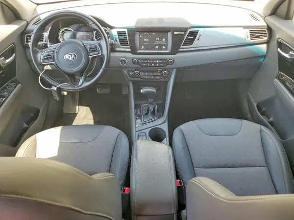 KNDCC3LC9K5275593 2019 KIA NIRO - Image 8
