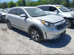 KNDCC3LC9K5283032 2019 KIA NIRO