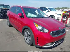KNDCC3LC9K5302811 2019 KIA NIRO