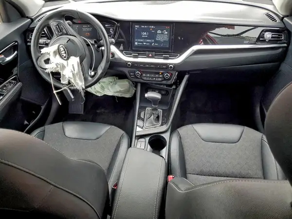 KNDCC3LC9L5420164 2020 KIA NIRO - Image 8