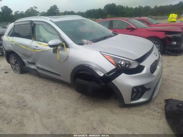 KNDCC3LC9L5421878 2020 KIA NIRO - Image 1