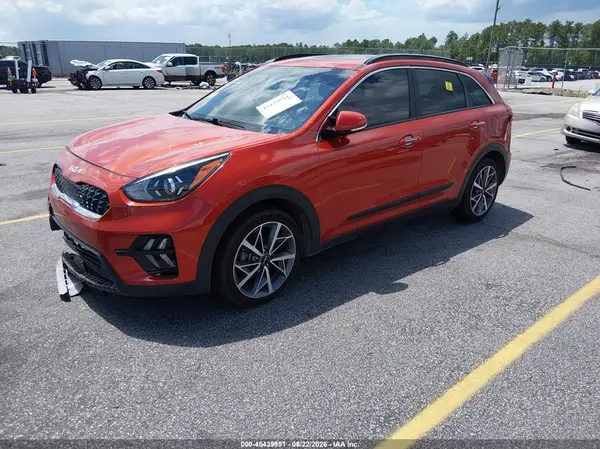 KNDCC3LC9N5502107 2022 KIA NIRO - Image 2