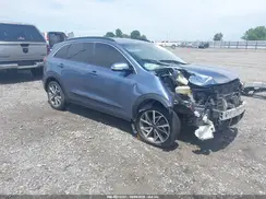 KNDCC3LC9N5522213 2022 KIA NIRO
