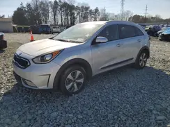 KNDCC3LCXH5037258 2017 KIA NIRO