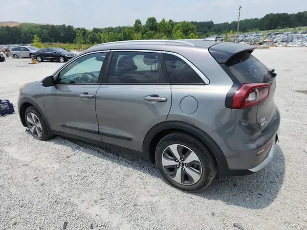 KNDCC3LCXH5037549 2017 KIA NIRO - Image 2