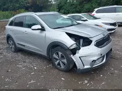 KNDCC3LCXH5050480 2017 KIA NIRO