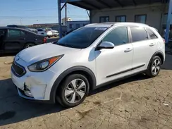 KNDCC3LCXH5055615 2017 KIA NIRO