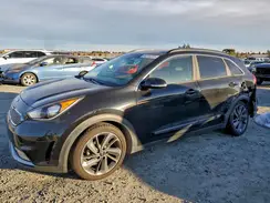 KNDCC3LCXH5063245 2017 KIA NIRO