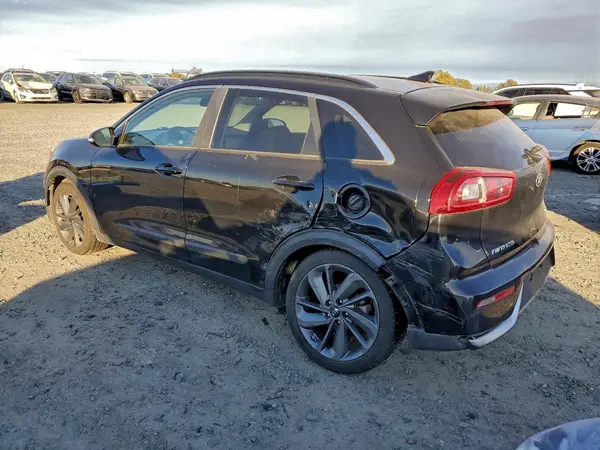 KNDCC3LCXH5063245 2017 KIA NIRO - Image 2