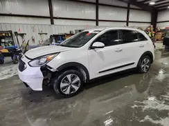 KNDCC3LCXH5065223 2017 KIA NIRO