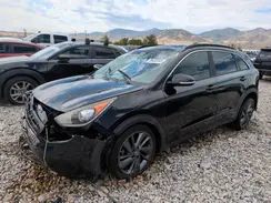 KNDCC3LCXH5067876 2017 KIA NIRO
