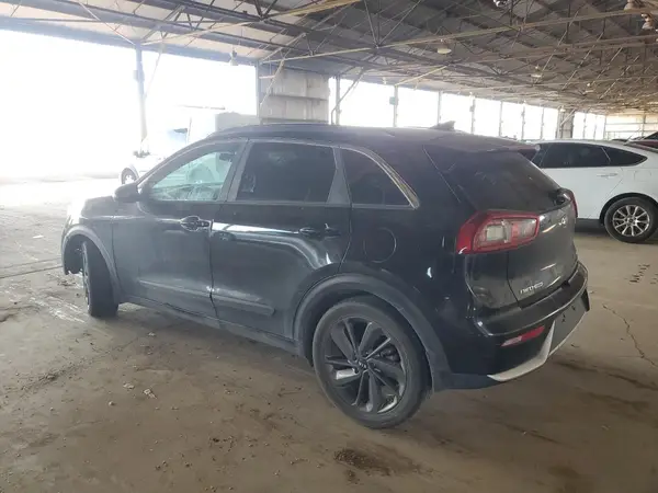 KNDCC3LCXH5068557 2017 KIA NIRO - Image 2