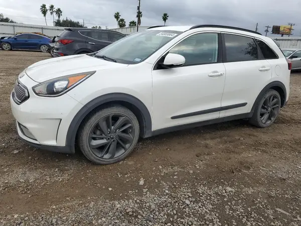 KNDCC3LCXH5070521 2017 KIA NIRO - Image 1