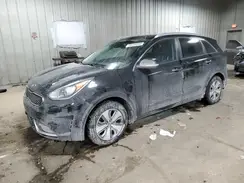 KNDCC3LCXH5076013 2017 KIA NIRO