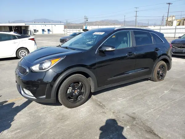 KNDCC3LCXJ5133106 2018 KIA NIRO - Image 1