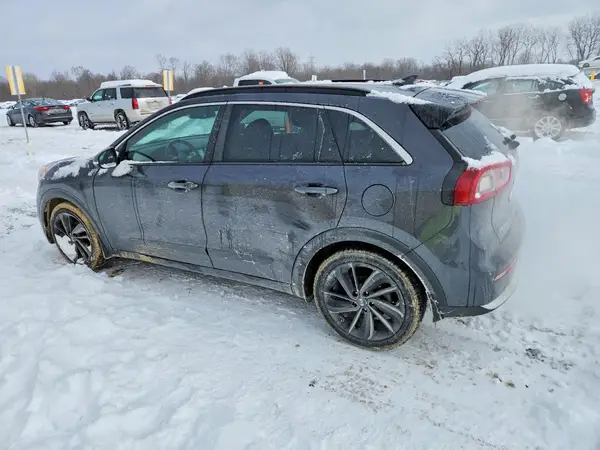 KNDCC3LCXJ5140654 2018 KIA NIRO - Image 2