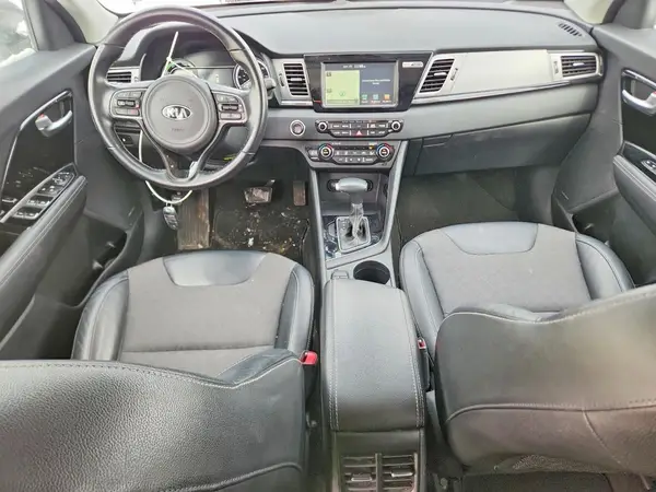 KNDCC3LCXJ5140654 2018 KIA NIRO - Image 8