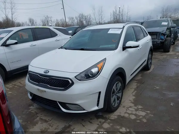 KNDCC3LCXK5232641 2019 KIA NIRO - Image 2