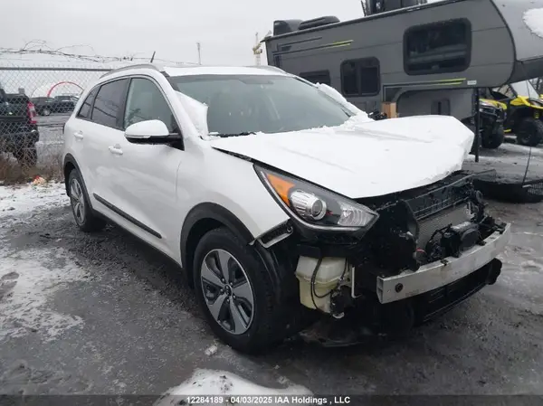 KNDCC3LCXK5286330 2019 KIA NIRO - Image 1