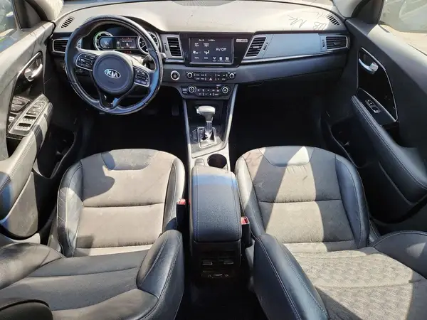 KNDCC3LCXK5293469 2019 KIA NIRO - Image 8