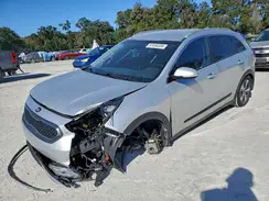 KNDCC3LCXK5294797 2019 KIA NIRO
