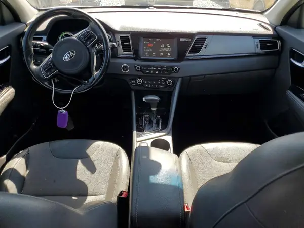 KNDCC3LCXK5298168 2019 KIA NIRO - Image 8
