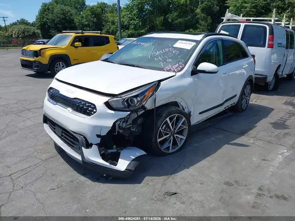 KNDCC3LCXN5534435 2022 KIA NIRO - Image 2