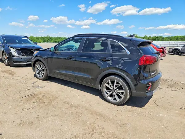KNDCC3LCXN5535777 2022 KIA NIRO - Image 2