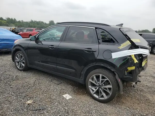 KNDCC3LCXN5547573 2022 KIA NIRO - Image 2