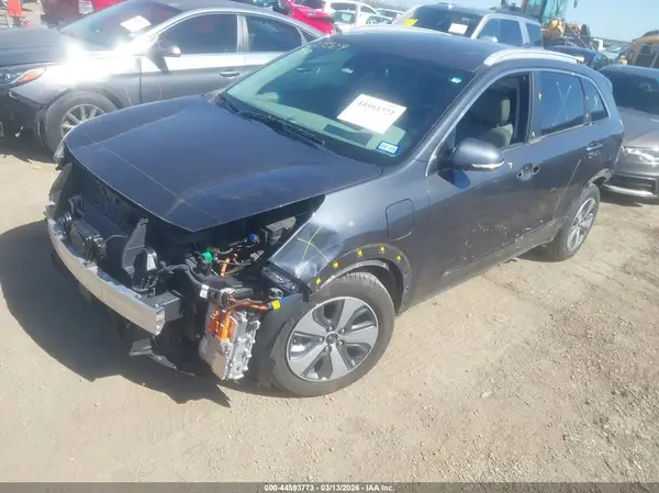KNDCC3LD2K5251600 2019 KIA NIRO - Image 2