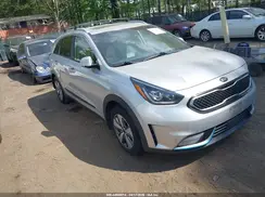 KNDCC3LD2K5252004 2019 KIA NIRO