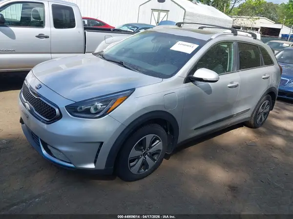KNDCC3LD2K5252004 2019 KIA NIRO - Image 2