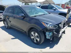 KNDCC3LD3K5346473 2019 KIA NIRO