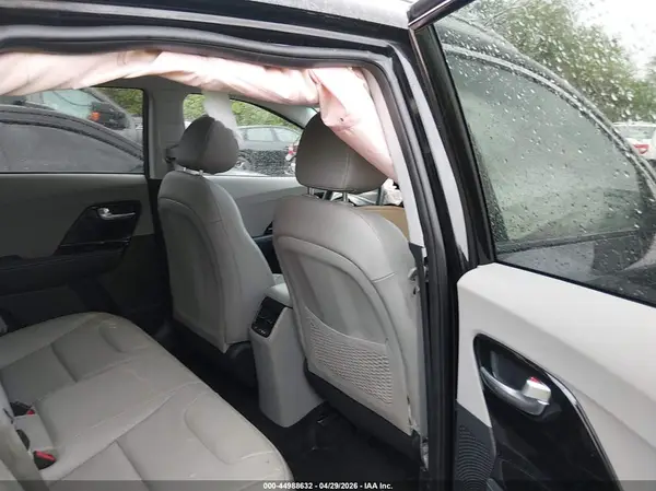 KNDCC3LD3L5420931 2020 KIA NIRO - Image 8
